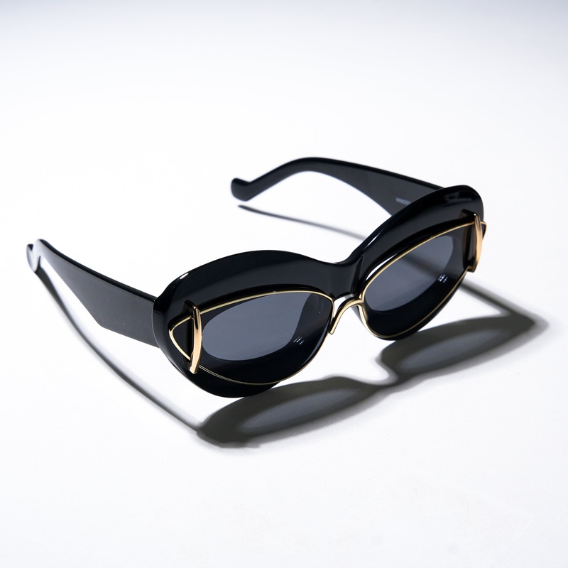 Chokore Urban Flare Cat – Eye Sunglasses (Black)